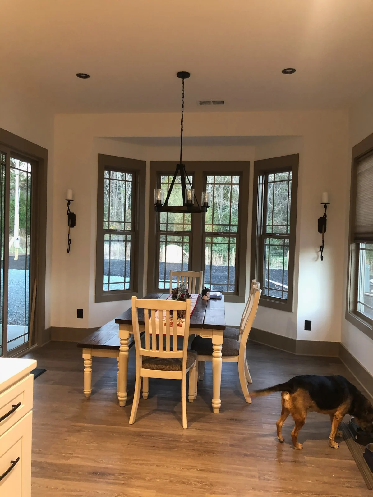 Breakfast nook with clean table, chairs and floors by Spotless Cleaning Services in Monroe, NC